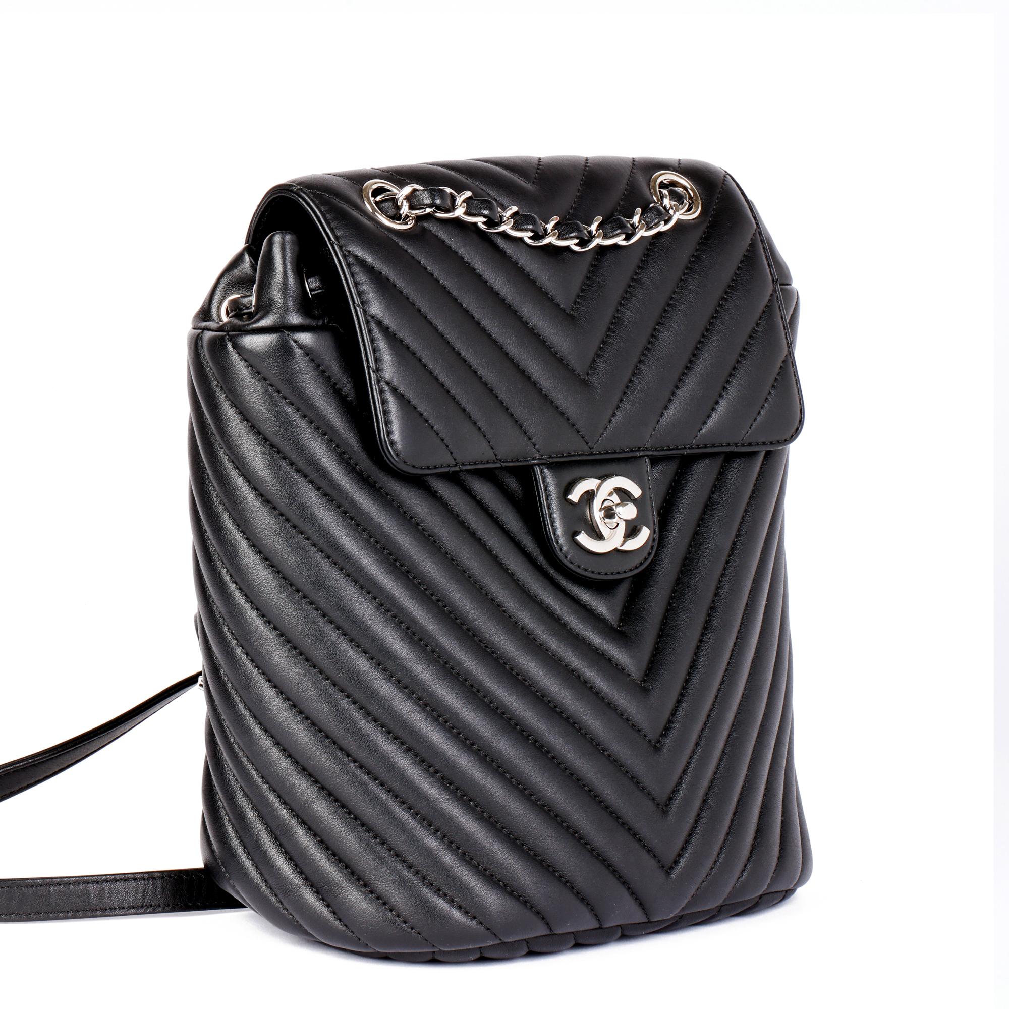 CHANEL
Black Chevron Quilted Lambskin Small Urban Spirit Backpack

Serial Number: 25735339
Age (Circa): 2018
Accompanied By: Chanel Dust Bag, Authenticity Card, Protective Felt
Authenticity Details: Authenticity Card, Serial Sticker (Made in