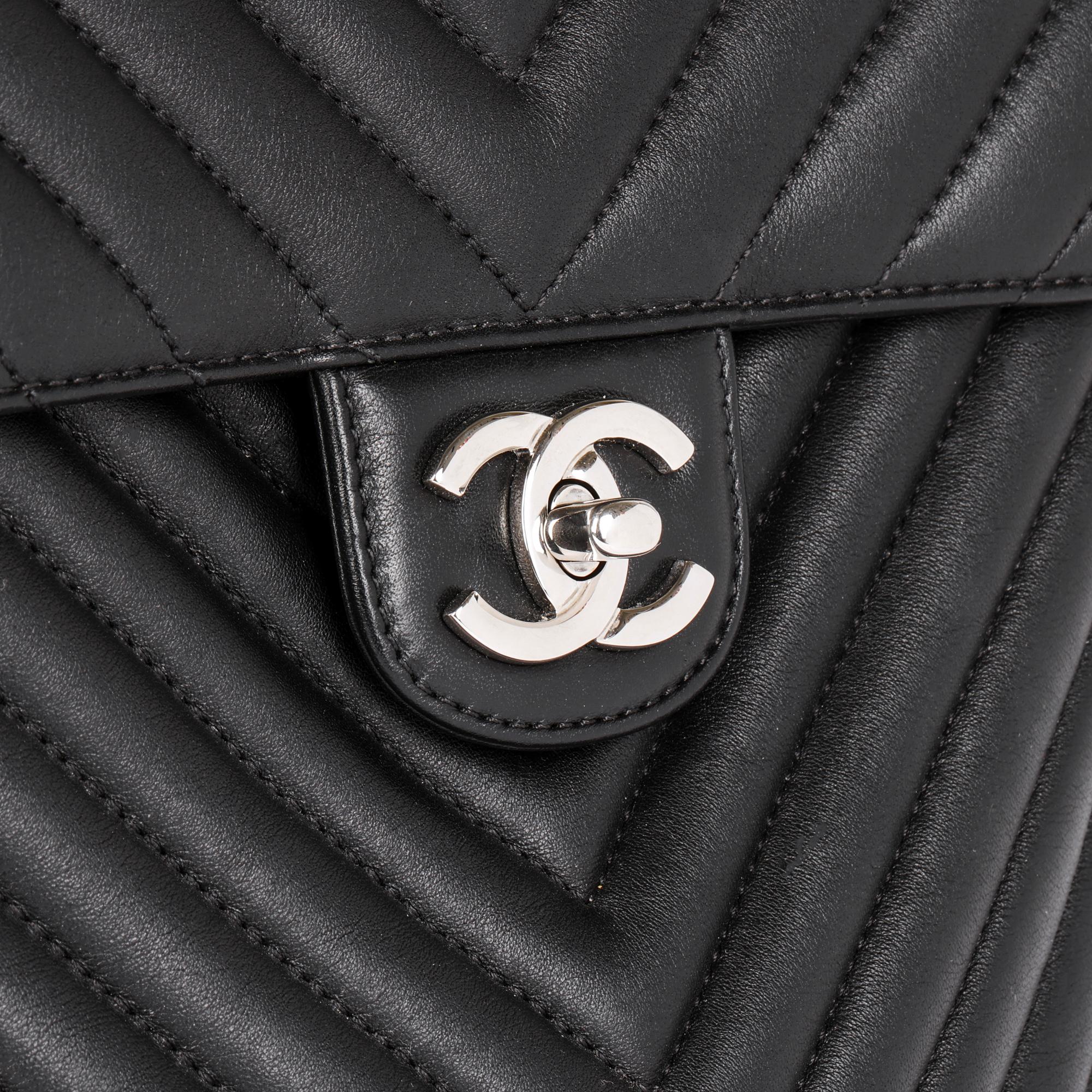 CHANEL Black Chevron Quilted Lambskin Small Urban Spirit Backpack For Sale 2