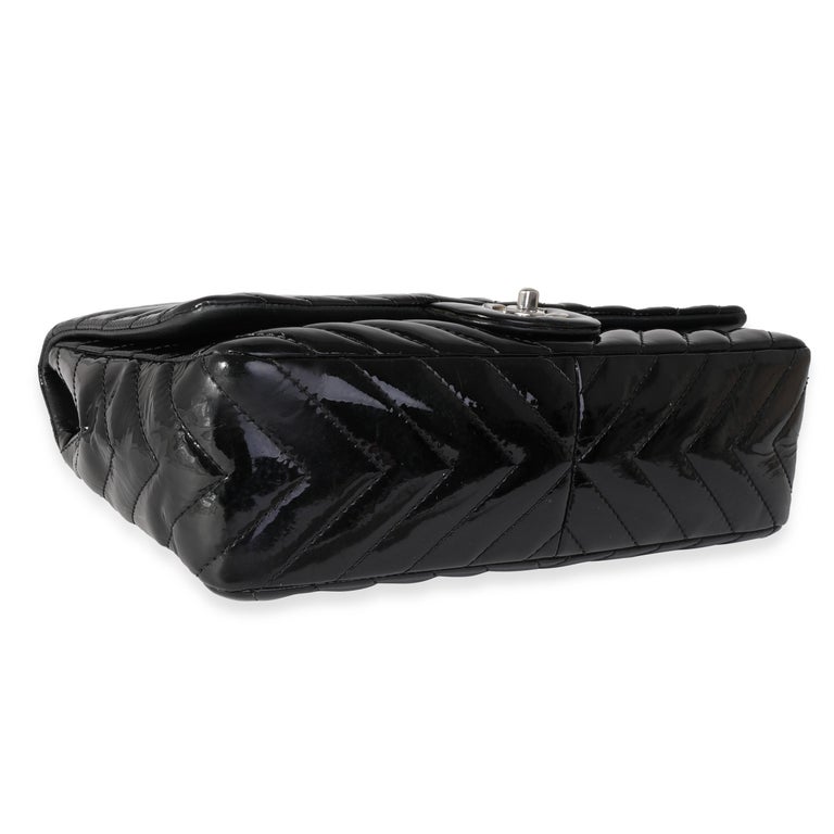 Chanel Black Chevron Quilted Patent Leather Jumbo Classic Single