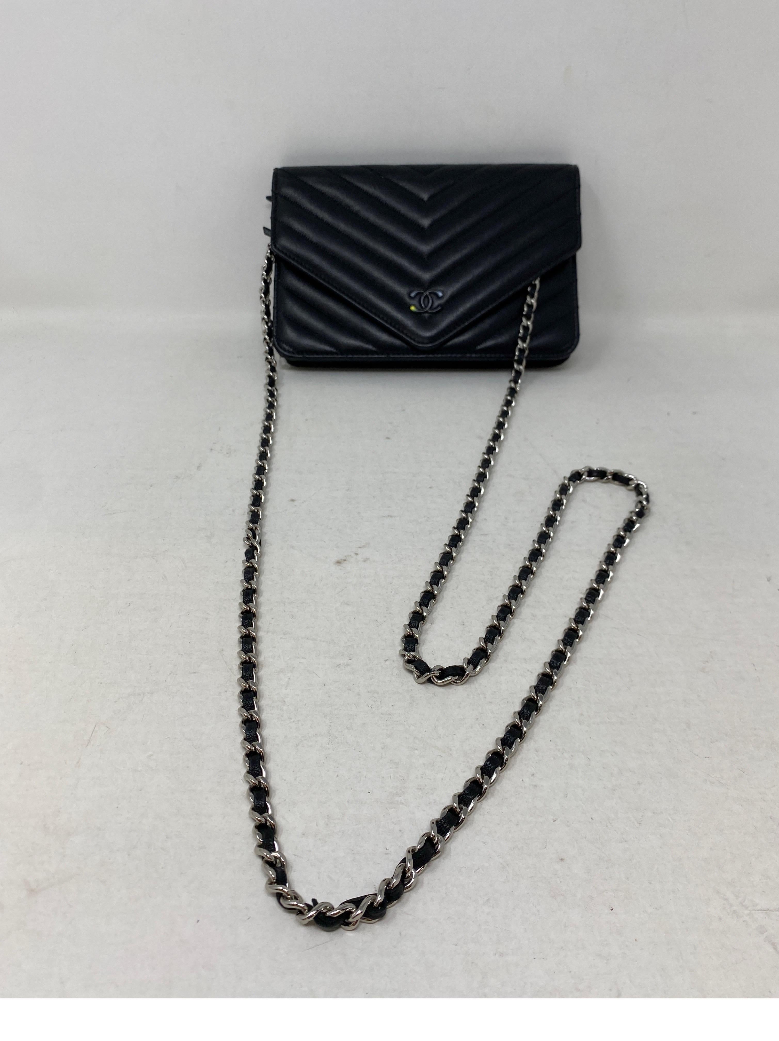 Chanel Black Chevron Wallet On A Chain Bag  8