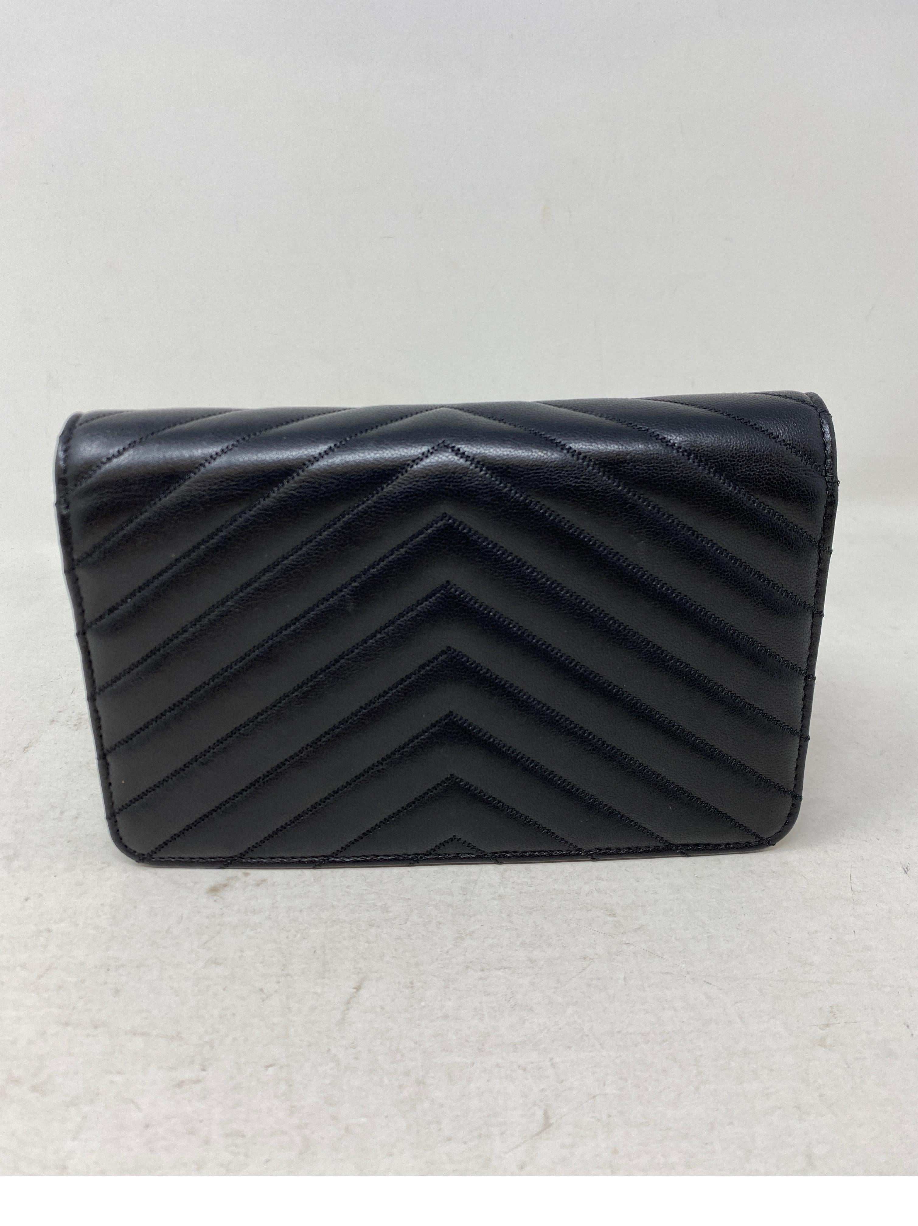 Chanel Black Chevron Wallet On A Chain Bag  3