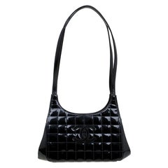 Chanel Black Chocolate Bar Patent Leather Kisslock Shoulder Bag