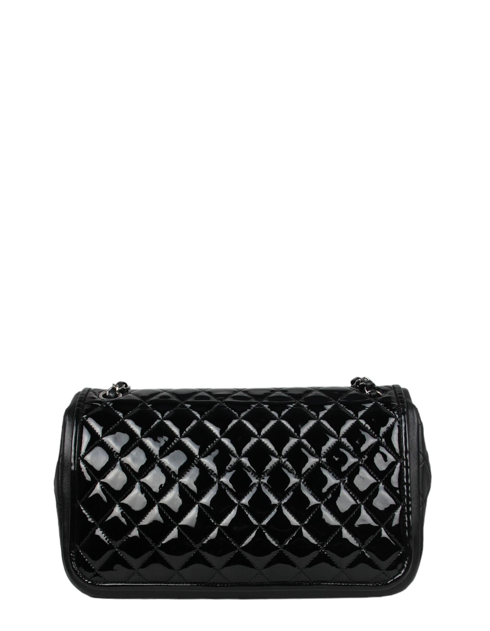 Women's Chanel Black Classic Twist Patent Flap Bag w/ Lambskin Trim For Sale