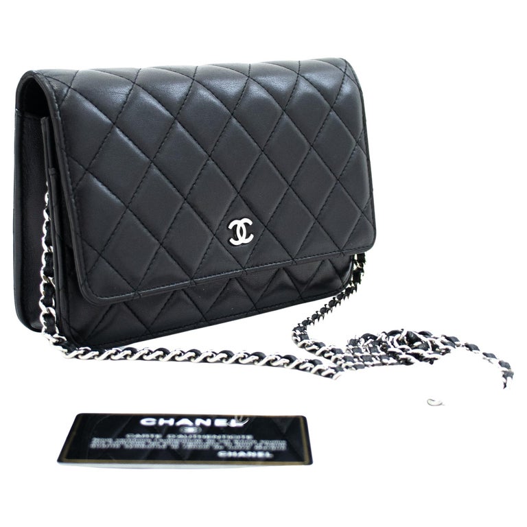 mave tyktflydende historisk CHANEL Black Classic WOC Wallet On Chain Shoulder Bag Lambskin at 1stDibs |  chanel lambskin woc, chanel woc lambskin, chanel classic woc