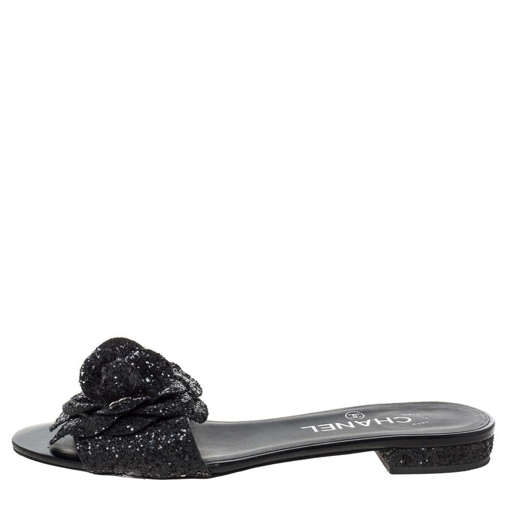 Women's Chanel Black Coarse Glitter Fabric Camellia Embellished CC Flat Slides Size 37.5