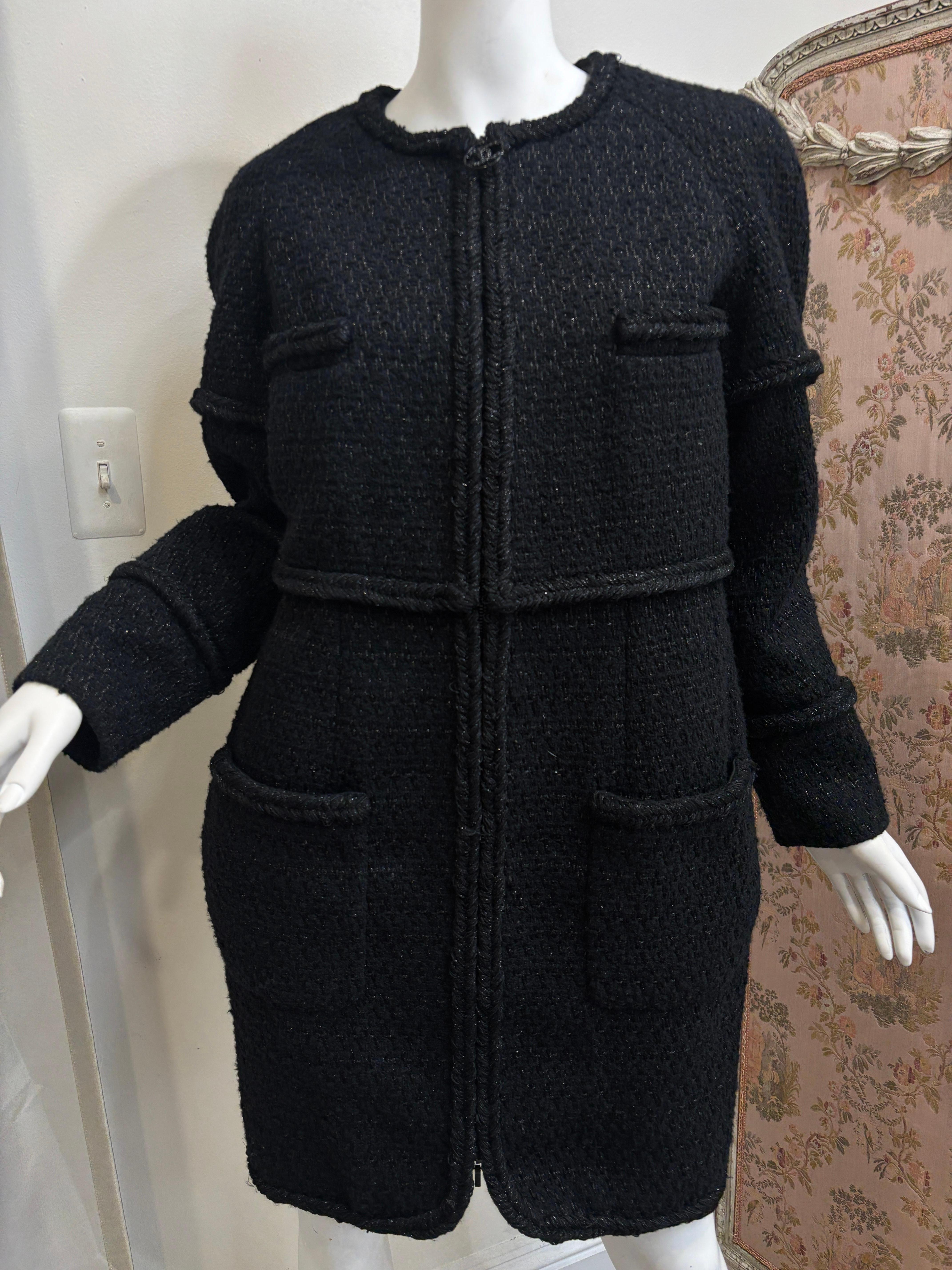 Chanel Black Coat Size 40/2019 Collection For Sale 6