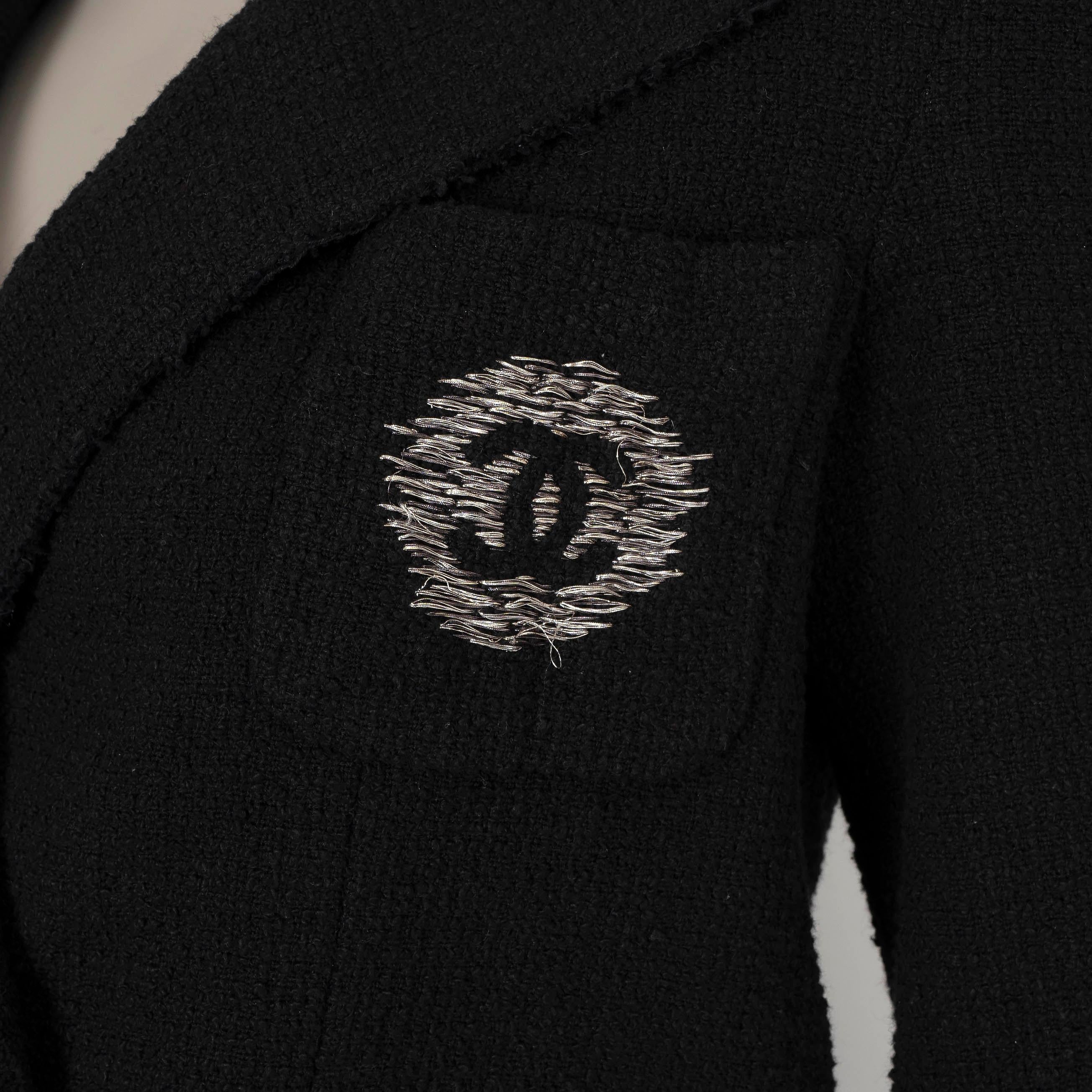 CHANEL black cotton 12P DOUBLE BREASTED CROPPED TWEED Jacket 36 XS For Sale 1
