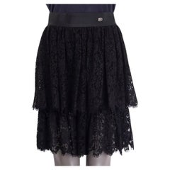 CHANEL black cotton 2013 LACE SKORTS Skirt 38 S