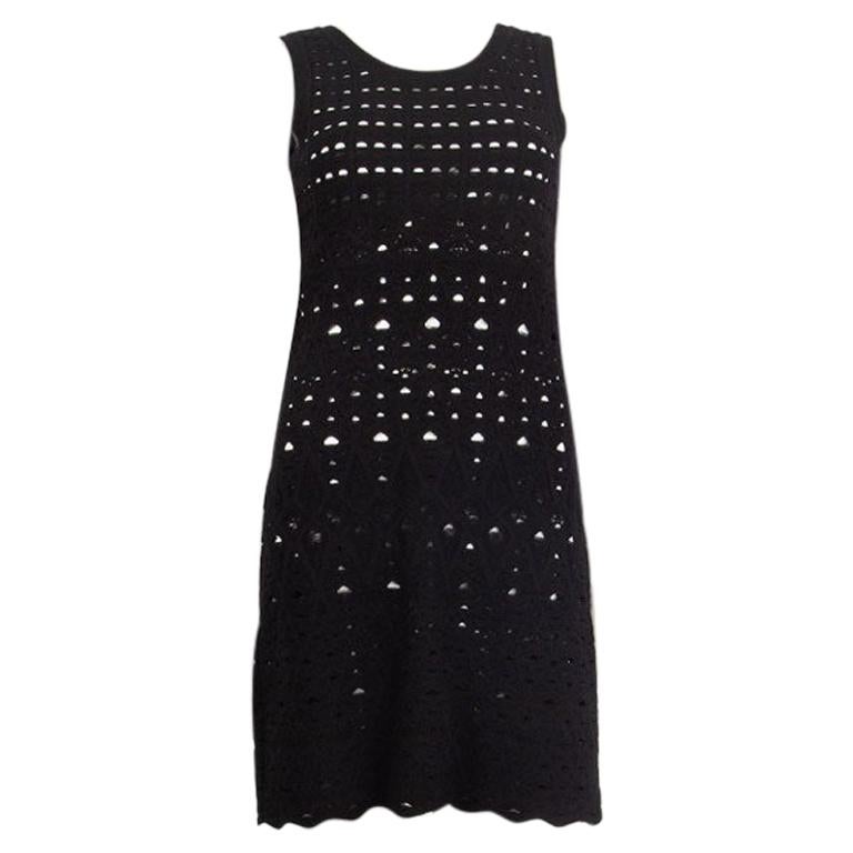 CHANEL schwarz Baumwollmischung 12P CROCHET Ärmelloses Kleid 42 L im Angebot
