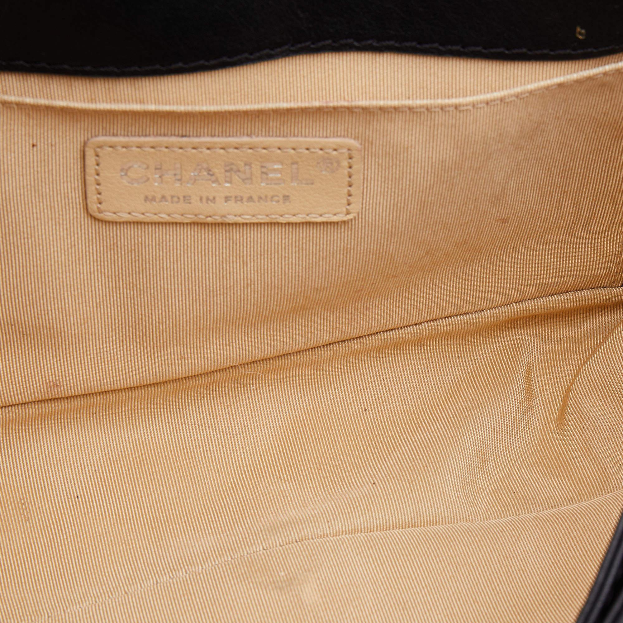 Chanel Black/Cream Woven Patent and Leather Medium Reverso Boy Flap Bag 2