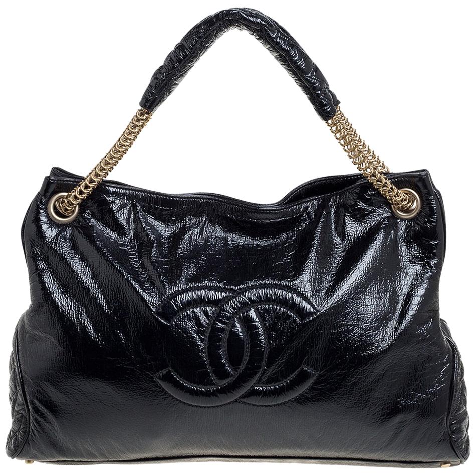 Chanel Green Patent Crumpled CC Droplet Hobo Bag – The Closet
