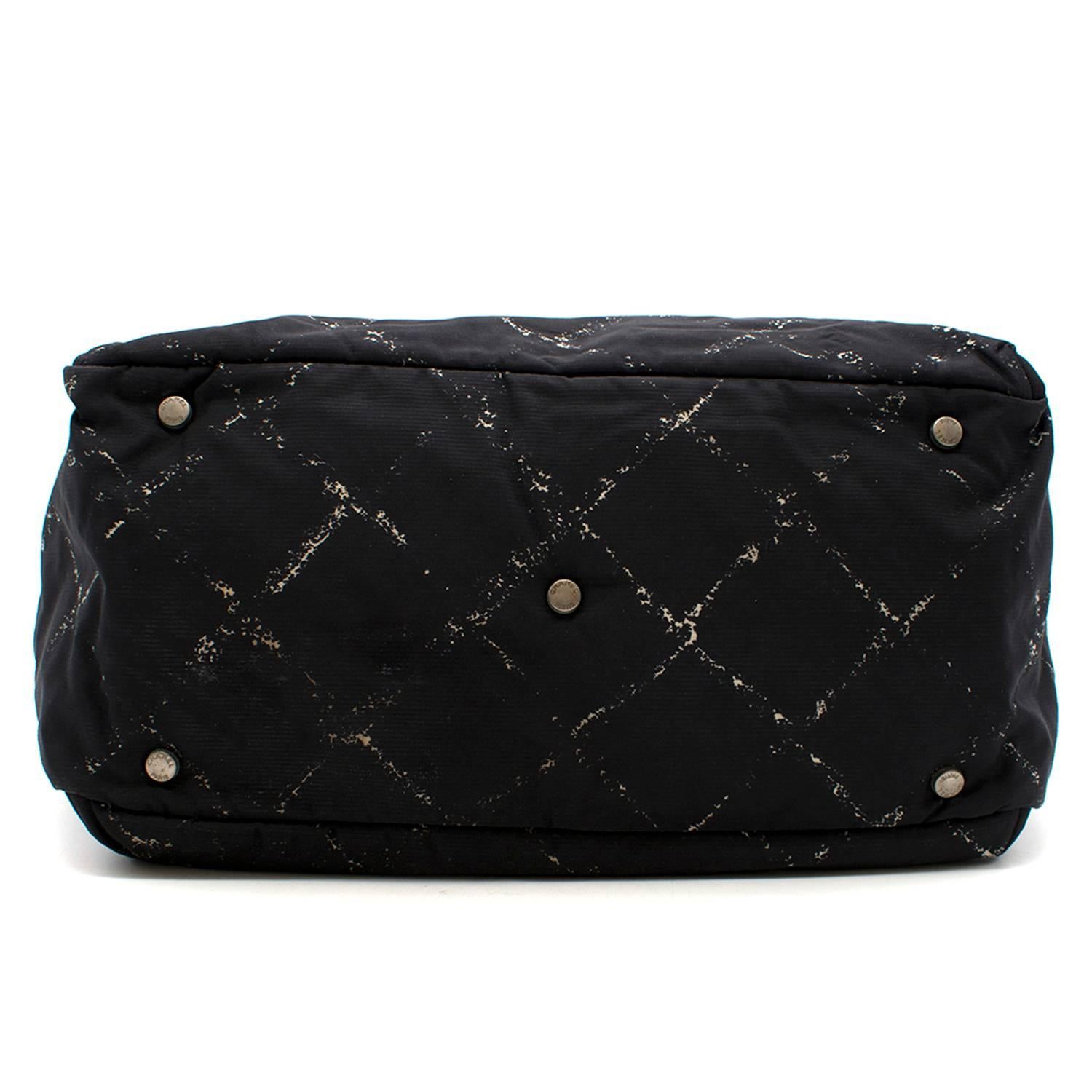 Chanel Black Criss Cross Large Tote Duffle Bag In Excellent Condition For Sale In London, GB