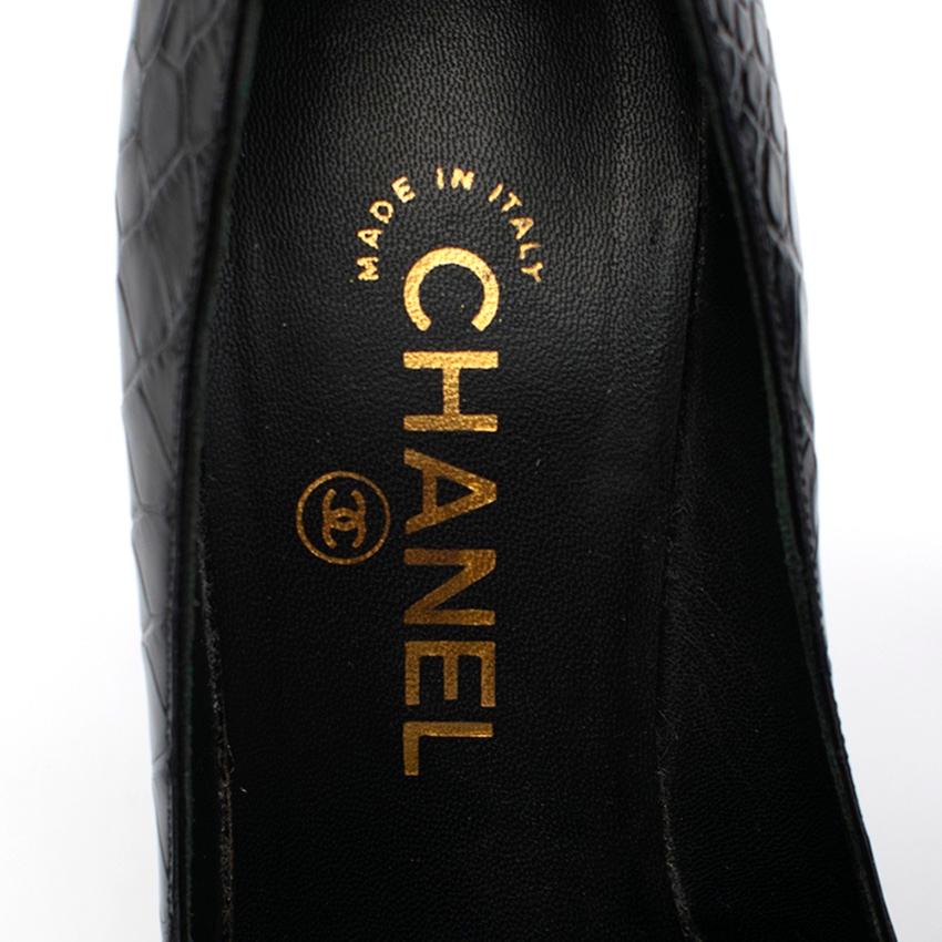 Chanel Black Crocodile Leather Platform Pumps 36.5 3