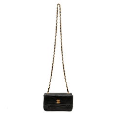 Chanel Chanel Schwarze Mini Classic Krokodil-Klappentasche