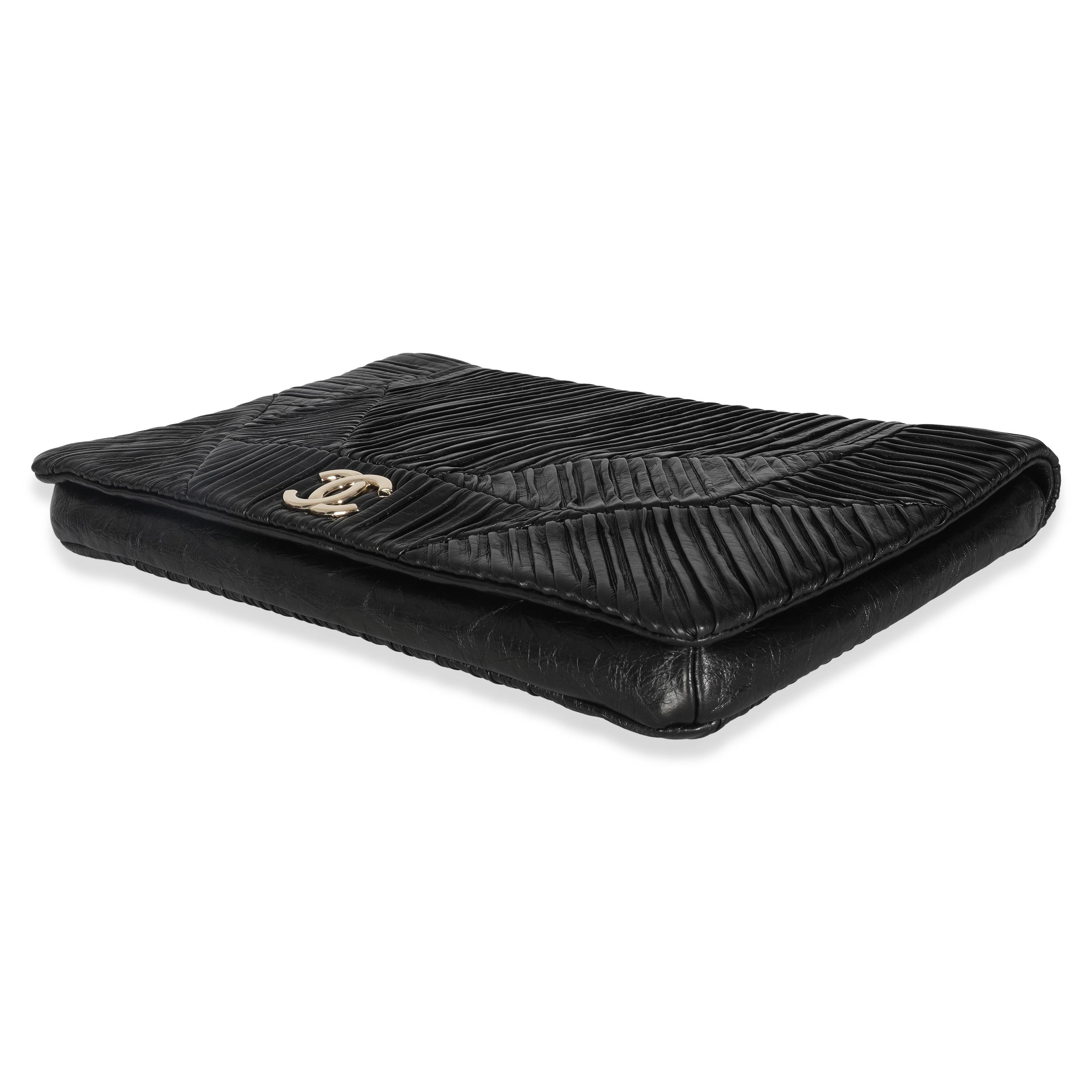 Chanel Black Crumpled Calfskin Coco Pleats XL Flap Clutch For Sale 1