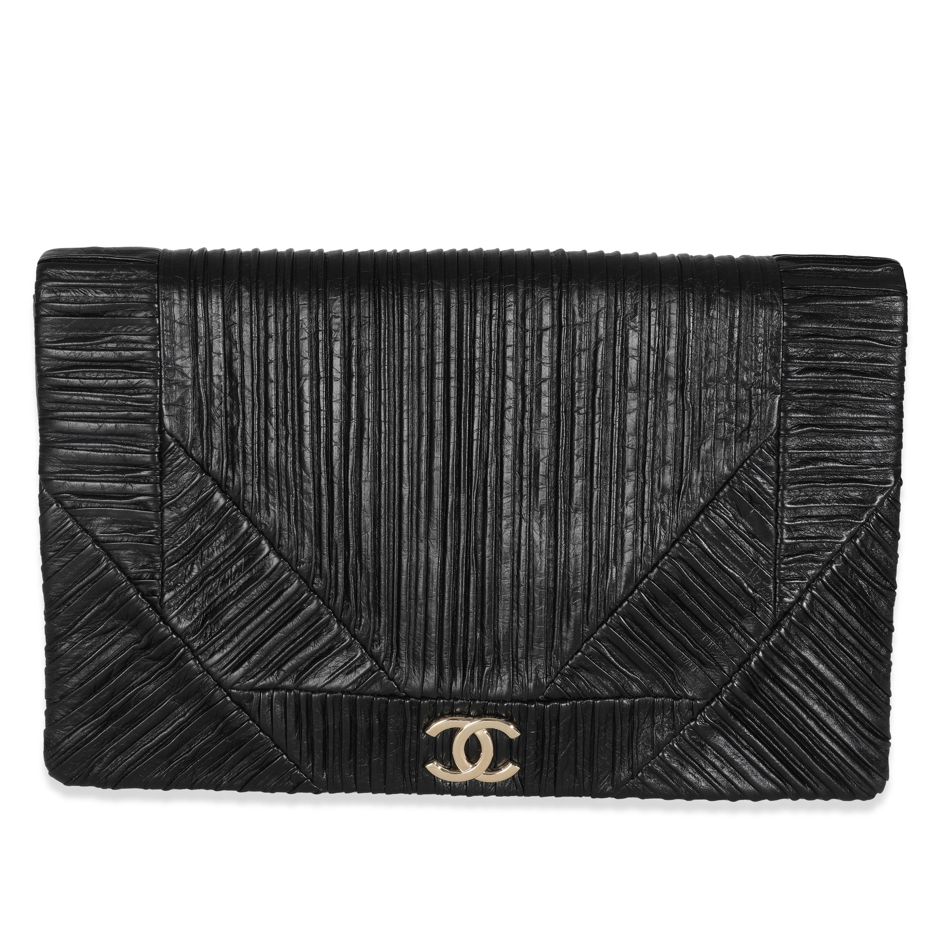 Chanel Black Crumpled Calfskin Coco Pleats XL Flap Clutch For Sale