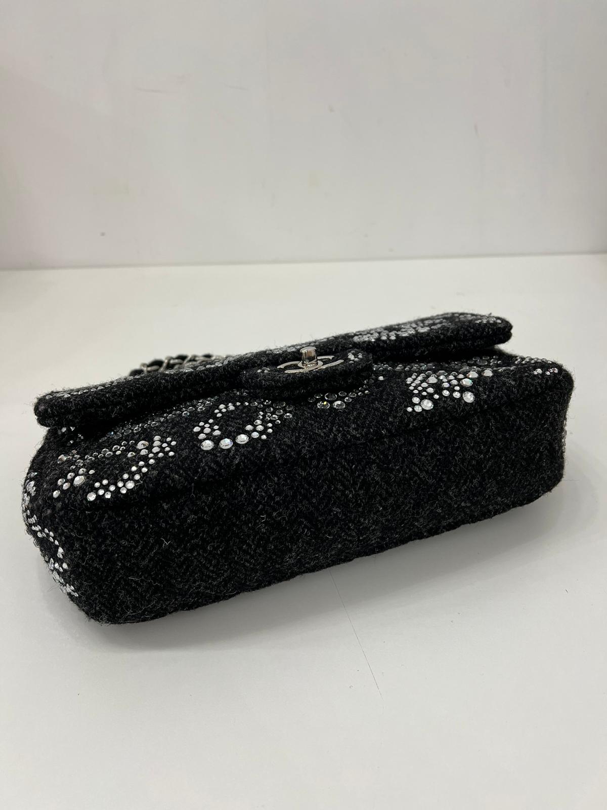 Chanel Black Crystal Embellished Tweed Jumbo Classic Single Flap Bag For Sale 2