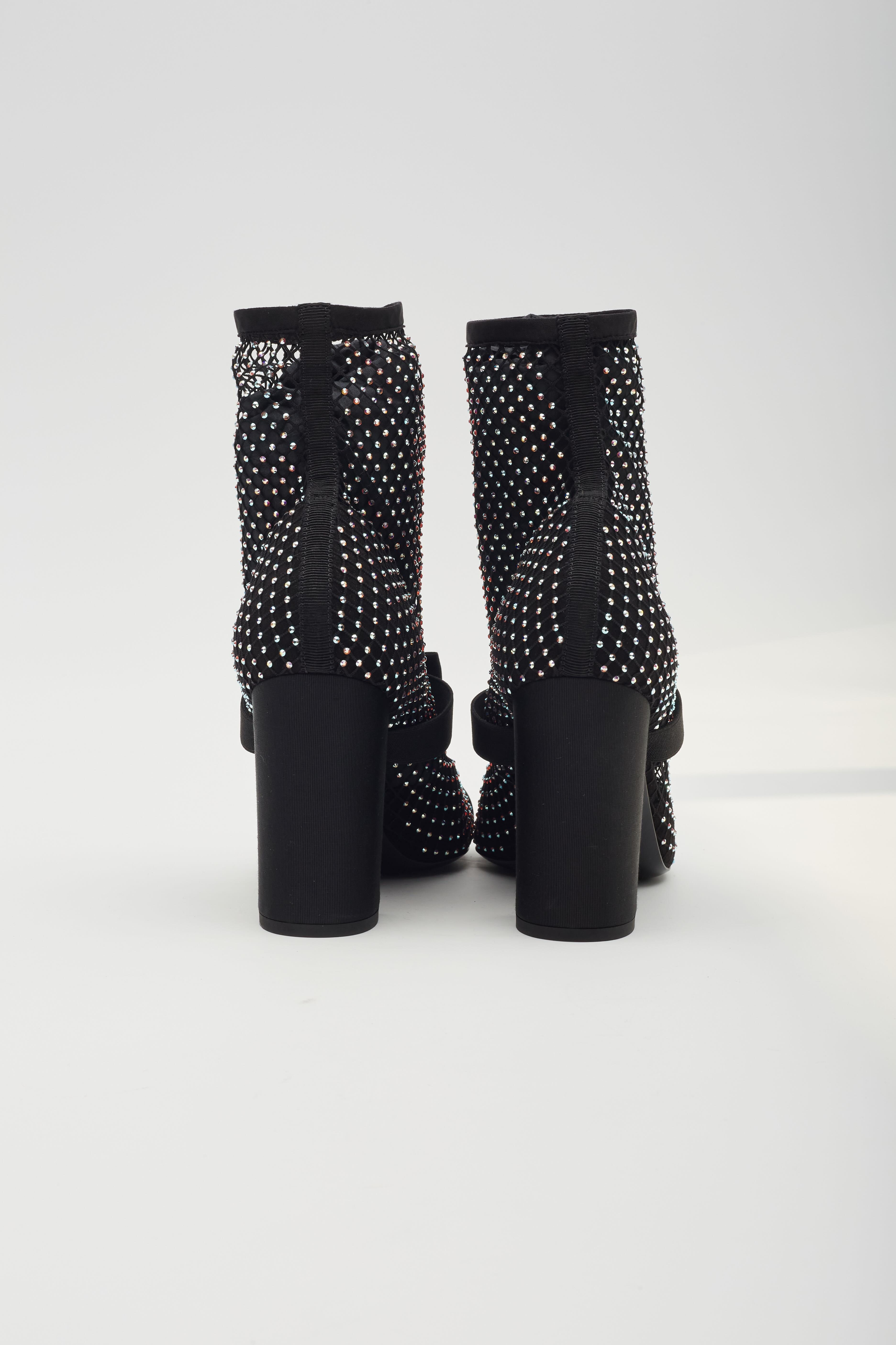 Chanel Schwarz Kristall Lack Kalbsleder Mary Janes Heels (EU 41 B) 2