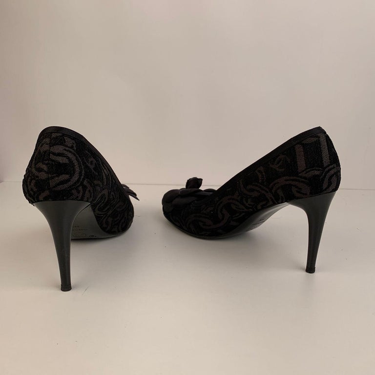 CHANEL CC Logo Velvet Camellia Round Toe Shoes Black main image 0