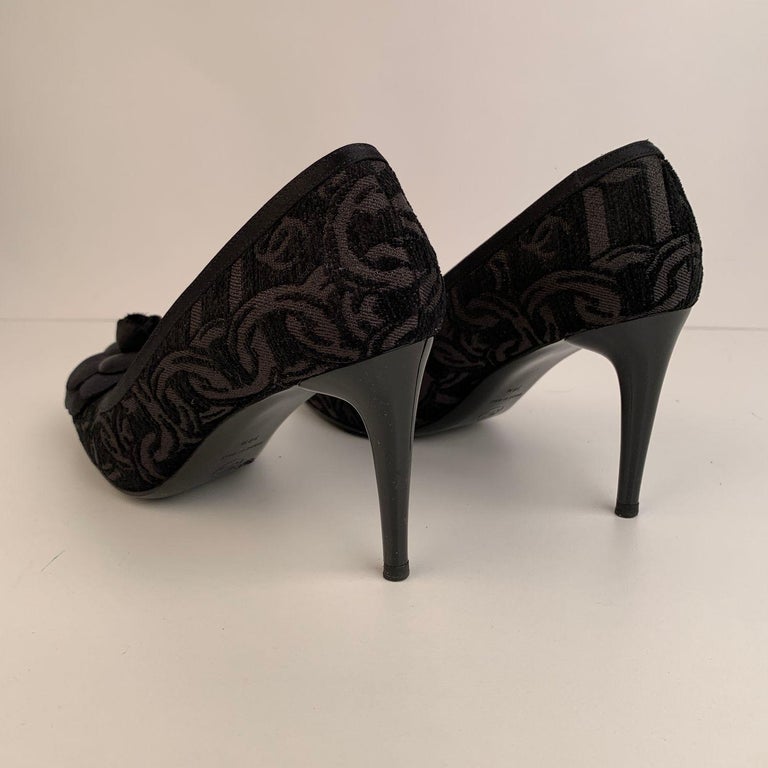 CHANEL CC Logo Velvet Camellia Round Toe Shoes Black main image 1