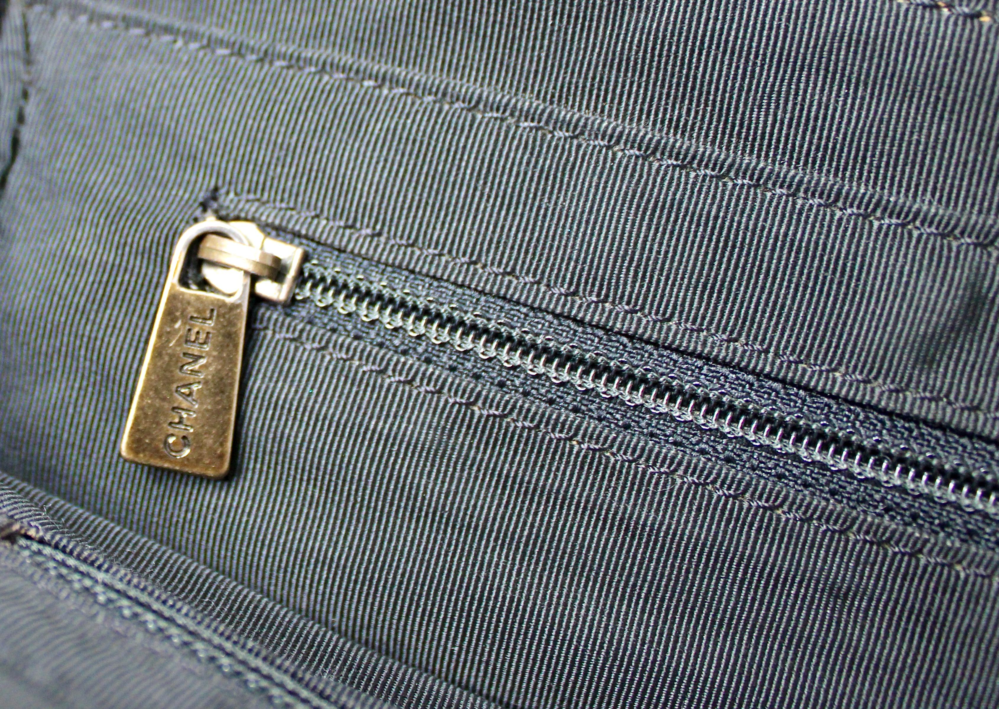 Chanel Black Denim Coco Mark Tote Bag circa Y2K For Sale 6