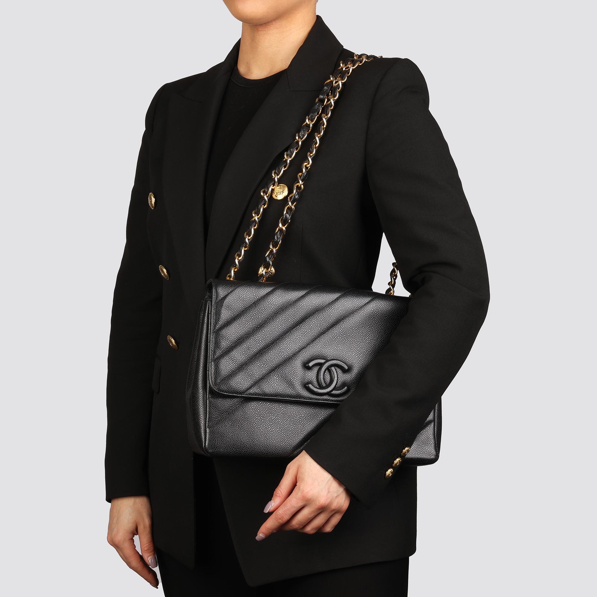 CHANEL Black Diagonal Quilted Caviar Leather Vintage Jumbo Leather Logo Classic  8
