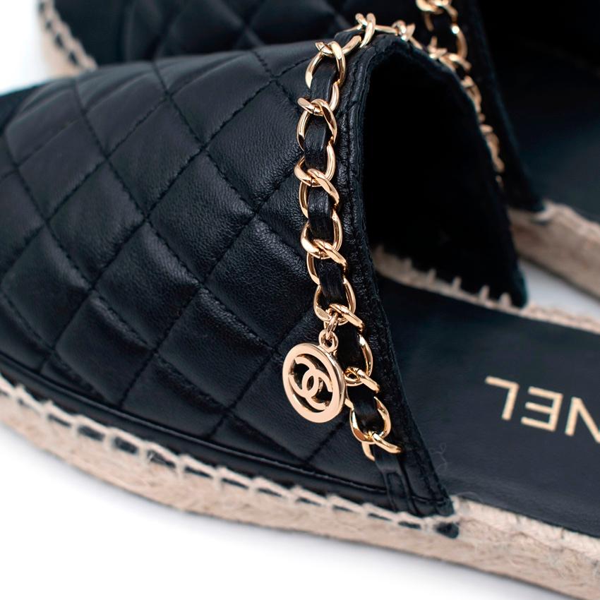 Women's Chanel Black Diamond-Quilted Lambskin Suede Toe Cap Espadrilles For Sale
