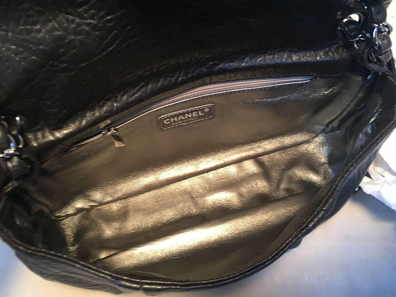 Chanel Black Textured Quilted Calfskin Classic Flap Shoulder Bag 2