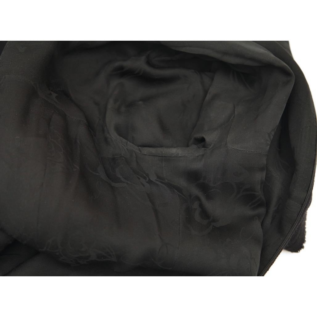 CHANEL Black Dress Short Sleeve Pearls Gunmetal Belt Chain CC Mock Neck 40 For Sale 5