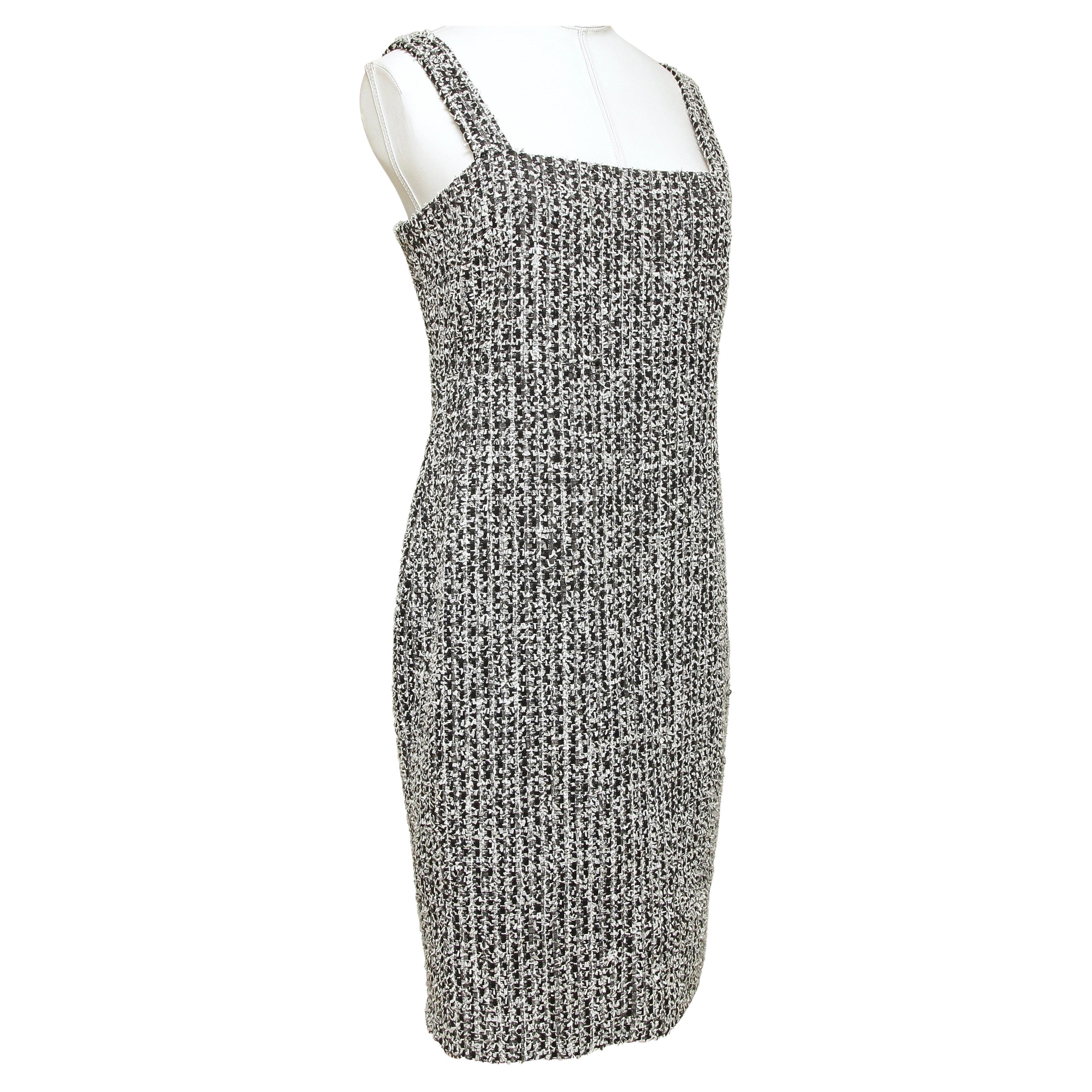 CHANEL Black Dress Sleeveless Tweed White Fantasy Shift Square Neck Sz 40 2014 For Sale