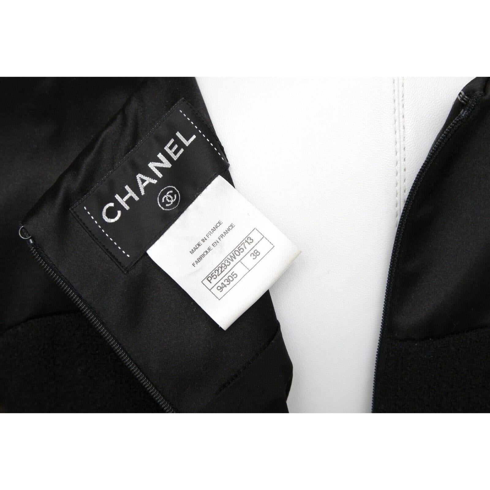 CHANEL Dress Wool Blend Black Satin Shift Cap Sleeve Gripoix Sz 38 2015 For Sale 7