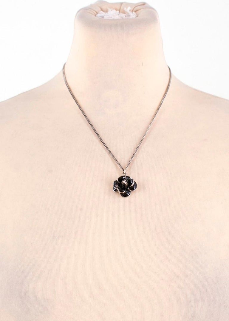 chanel camellia choker