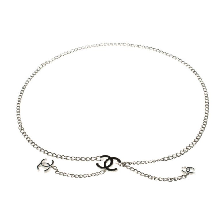 Chanel letters chain belt, Barang Mewah, Aksesoris di Carousell