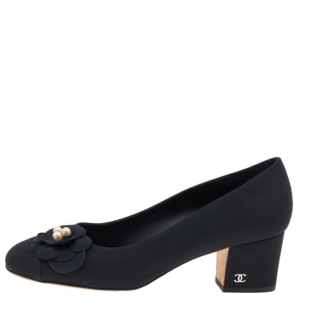 Women's Chanel Black Fabric Camellia CC Block Heel Pumps Size 37.5