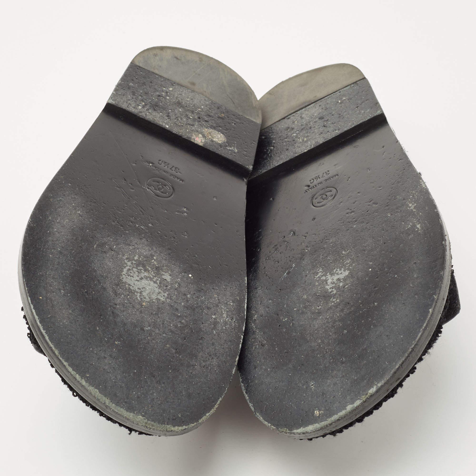 Chanel Black Fabric Dad Flat Sandals Size 37.5 4