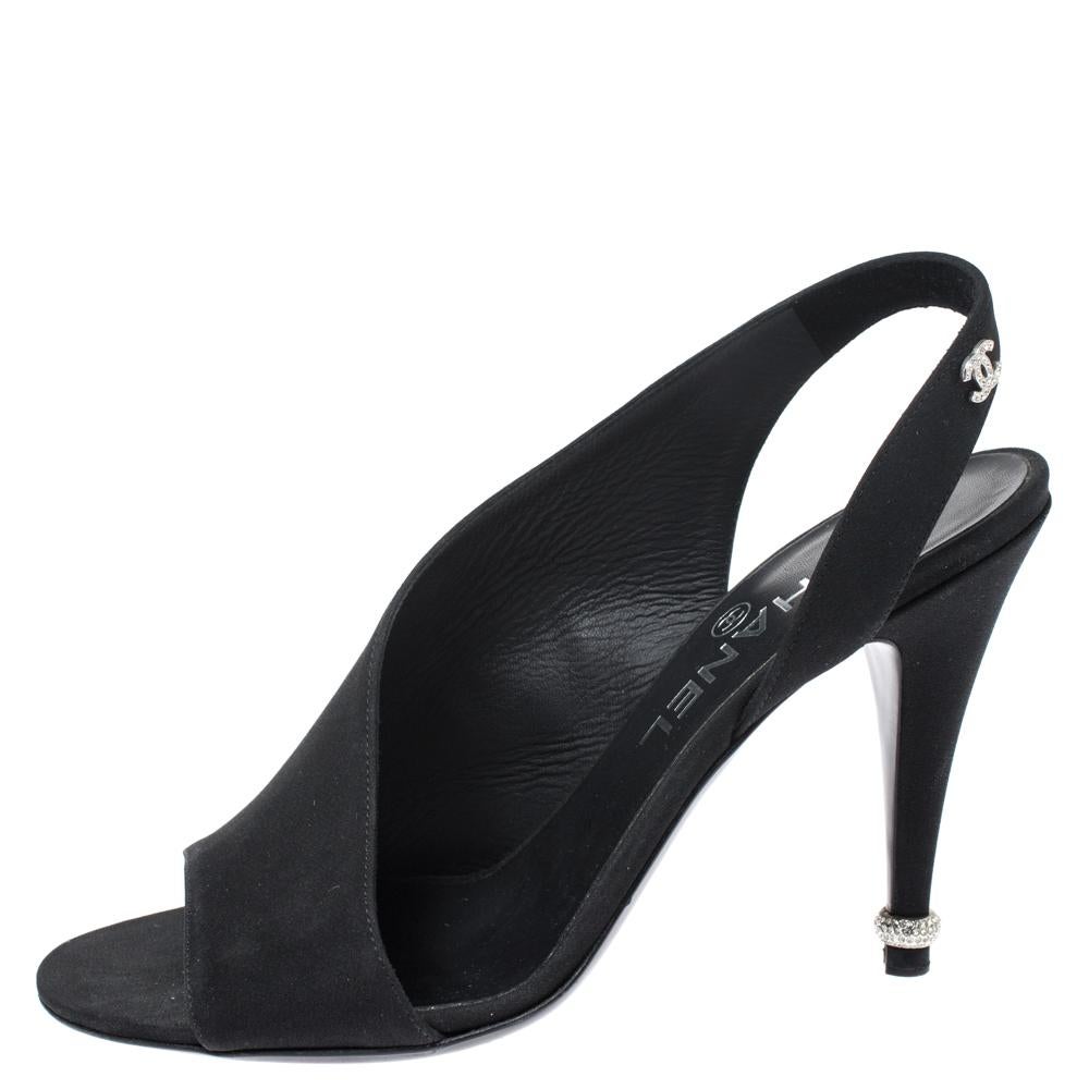 These sandals are crafted from the best fabric material for your comfort. The slingbacks on the pair make for a comfortable fit. Stay comfortable throughout the day in these black sandals by Chanel.

Includes: The Luxury Closet Packaging
