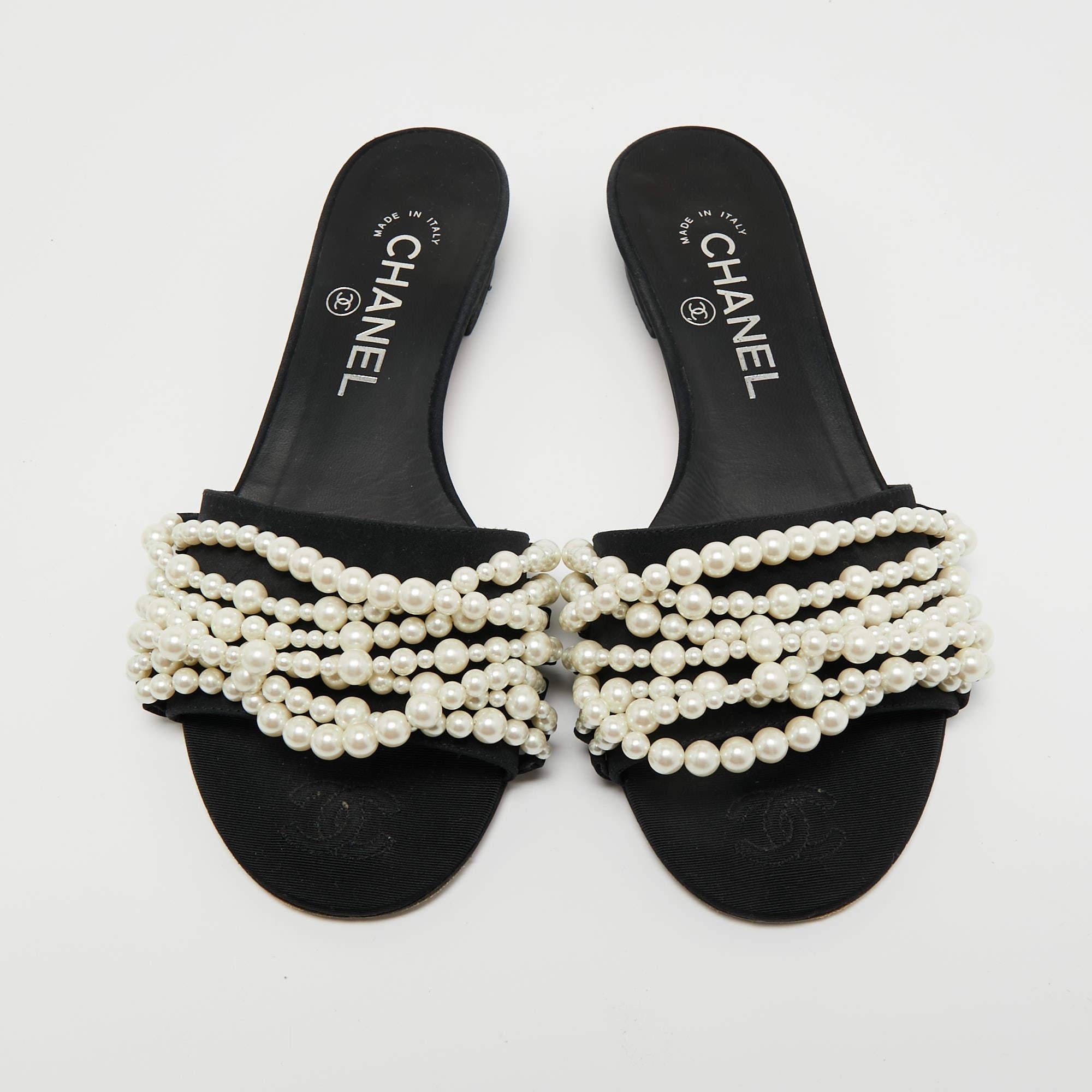 Women's Chanel Black Fabric Pearl Embellished Flat Slides Size 36.5