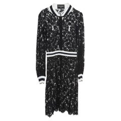 Chanel - Robe zippée en dentelle florale - Noir S