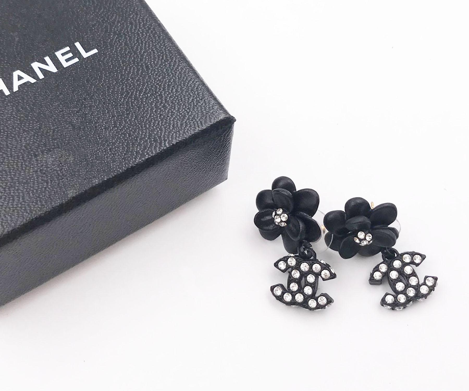 Artisan Chanel Black Flower CC Crystal Dangle Piercing Earrings