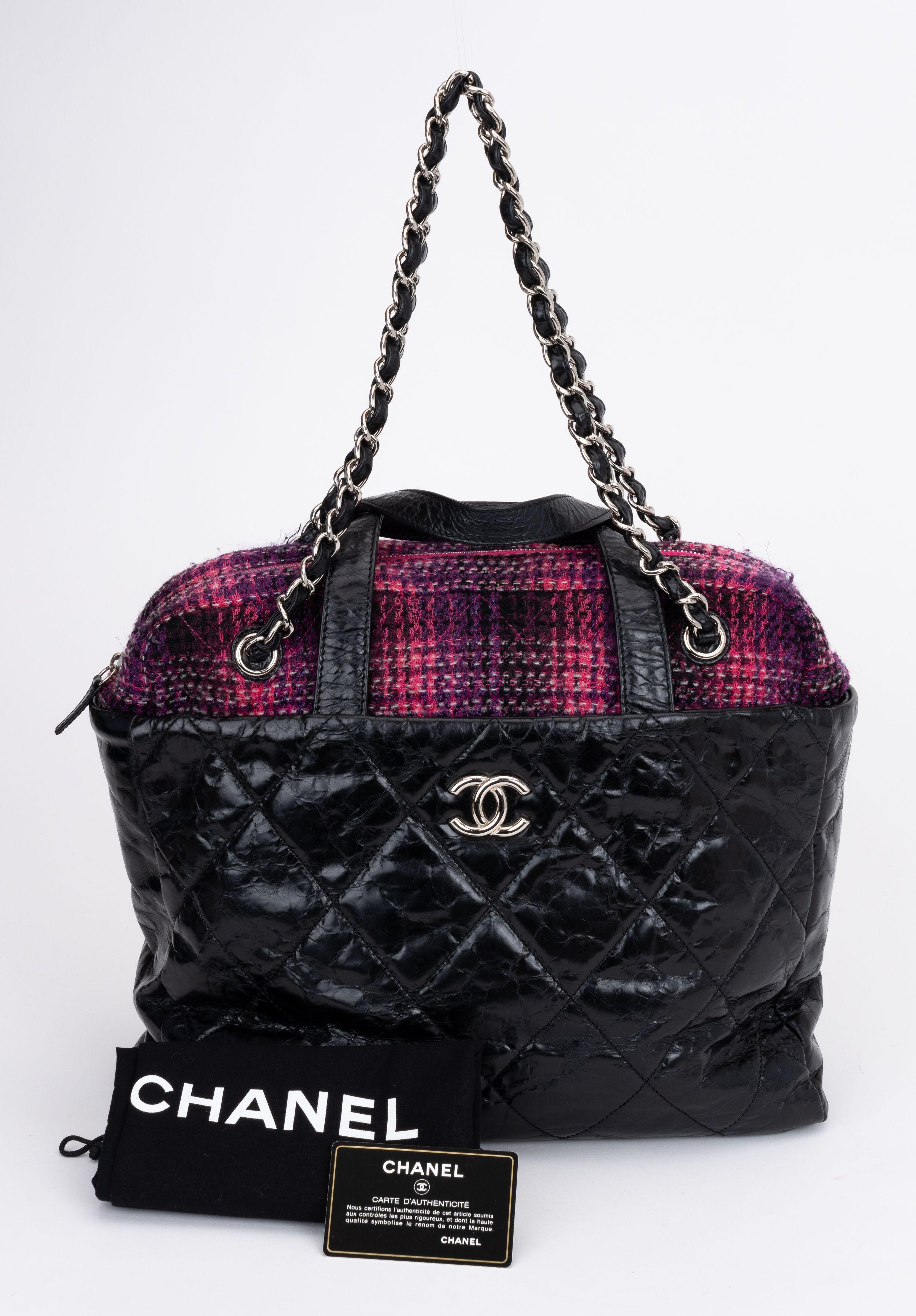 Chanel Black & Fuchsia 2 Way Tote Bag For Sale 3