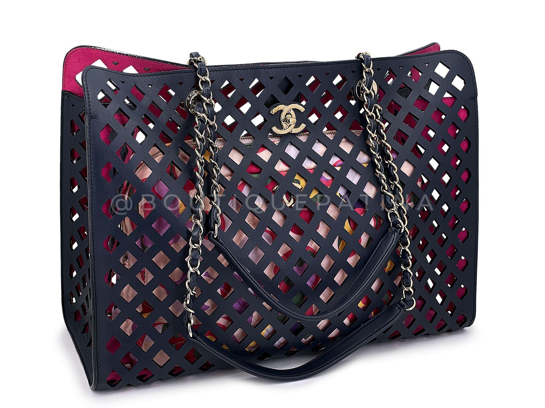 Women's Chanel Black Fuchsia Pink Diamond Cutout Shopper Tote Bag 67861 For Sale
