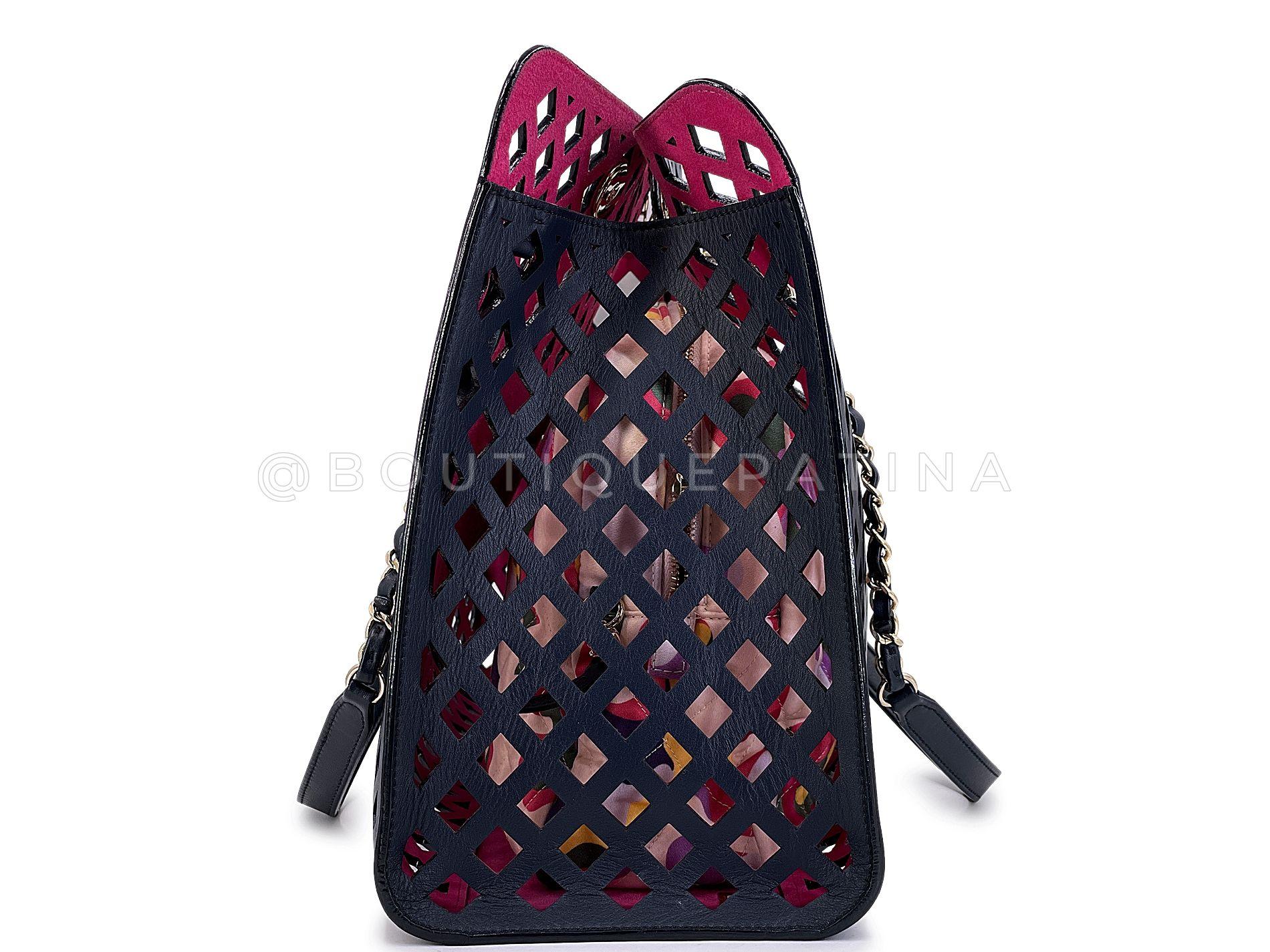 Chanel Black Fuchsia Pink Diamond Cutout Shopper Tote Bag 67861 For Sale 2