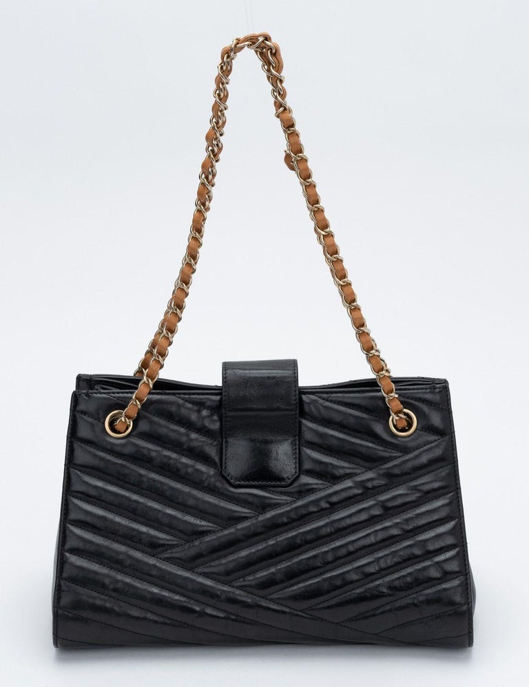 Chanel Mini Gabrielle Bag - black For Sale at 1stDibs