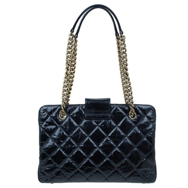 Chanel Black Glazed Cracked Calfskin Leather Tote For Sale at 1stDibs