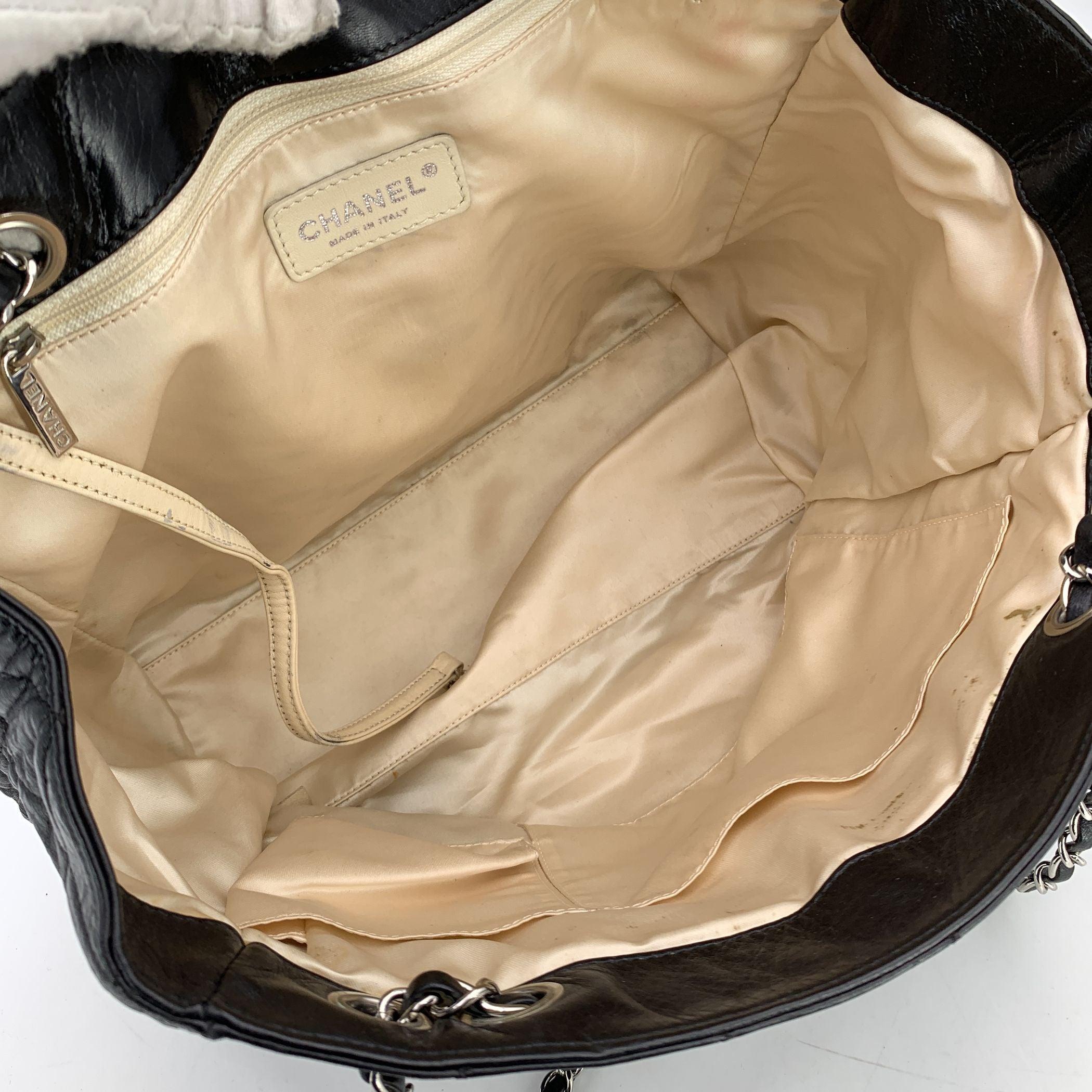 Chanel Black Glazed Lambskin Quilted North South Tote Bag For Sale 3