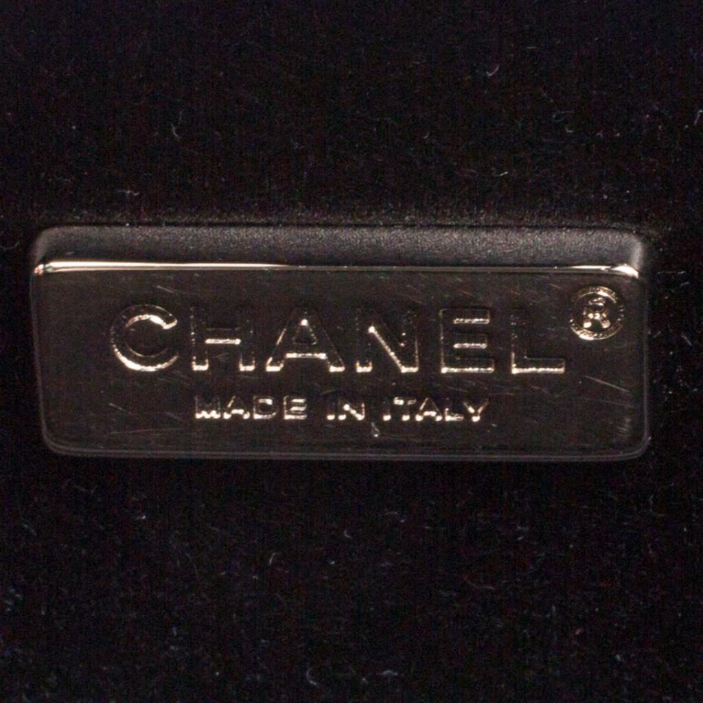 Chanel Black Glitter Leather Crystal Jewel Charm Kiss Lock Minaudière Clutch 2