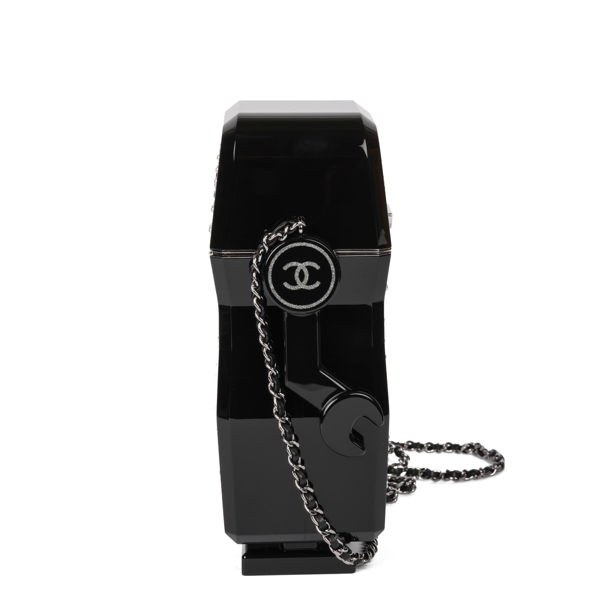 chanel robot