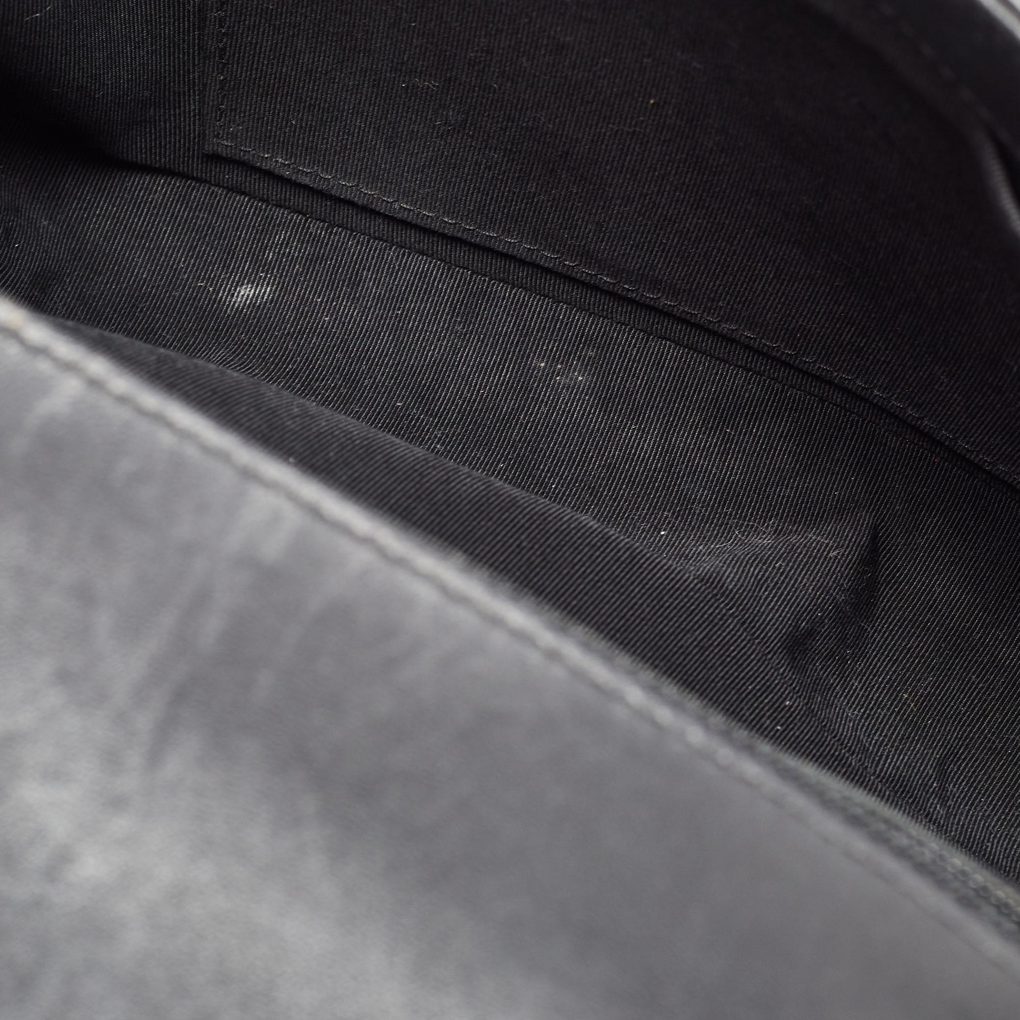 Chanel Black Glossy Leather New Medium Boy Bag 8