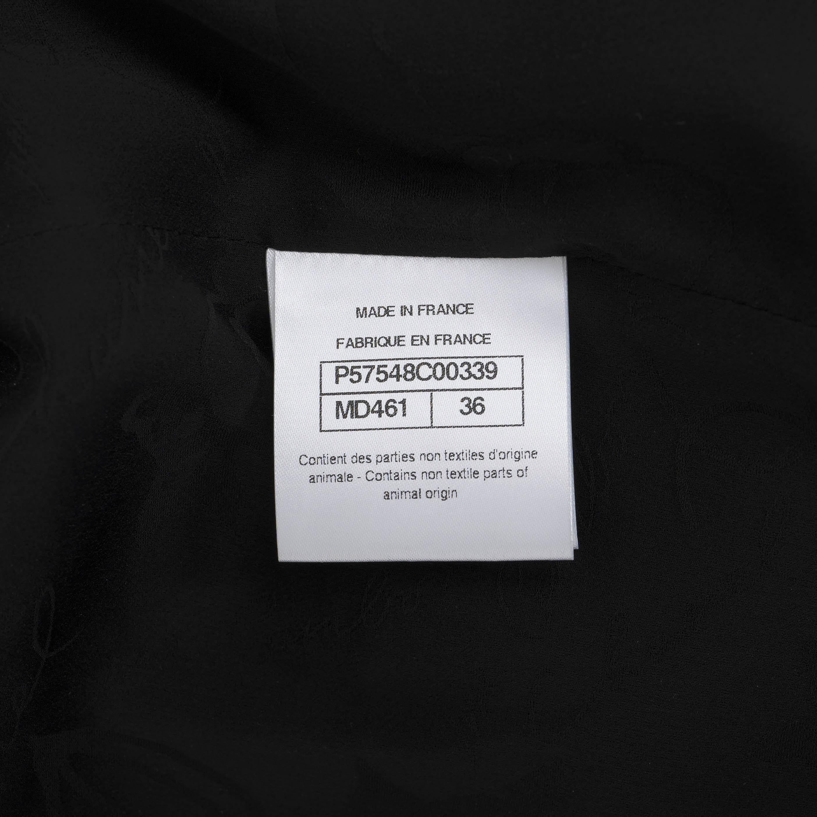 CHANEL black & gold 17K TWEED TRIM METALLIC LEATHER Jacket 36 XS For Sale 3
