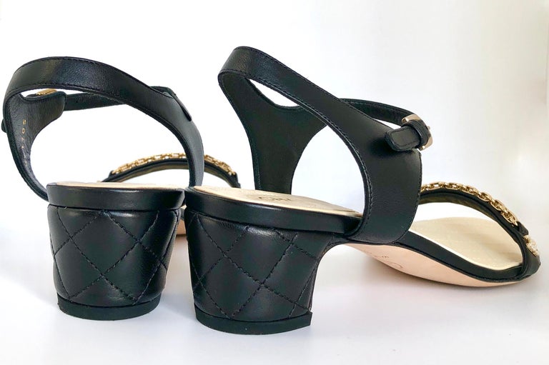 Chanel Black sandals with golden chains and CC logo Leather ref.963727 -  Joli Closet